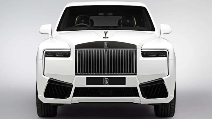 2025 Model Makyajlı Rolls-Royce Cullinan Tanıtıldı