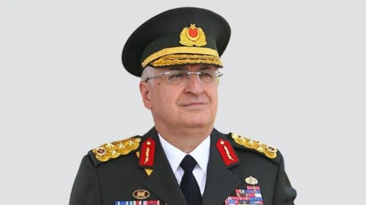 67. dönemin Milli Savunma Bakanı Yaşar Güler oldu