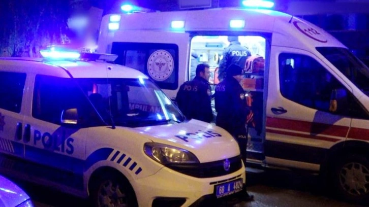 Aksaray'da doktorların park kavgası! Meslektaşını göğsünden bıçakladı