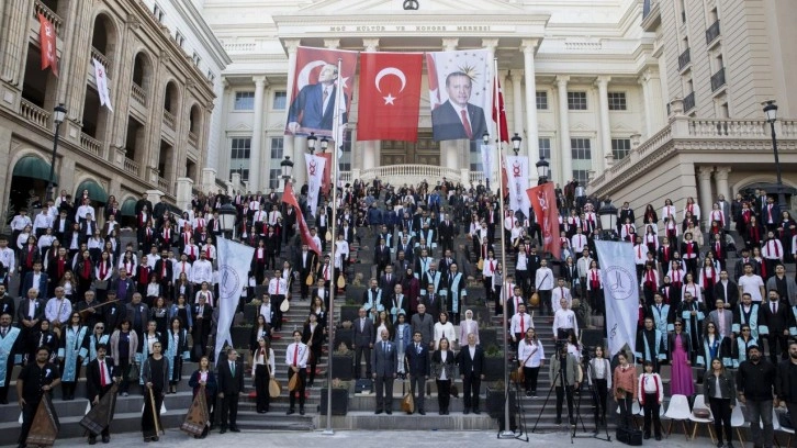 Ankara Müzik ve Güzel Sanatlar Üniversitesinde 'Aşık Veysel' rüzgarı