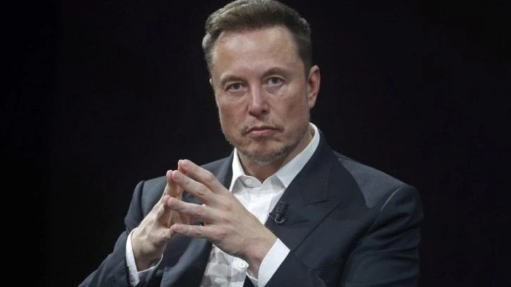 Ateş püskürtmüştü: Elon Musk rakiplerine ve haber sitelerine savaş açtı!