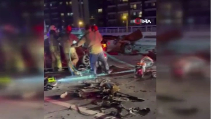 Başakşehir'de feci kaza! 4 kişi hayatını kaybetti