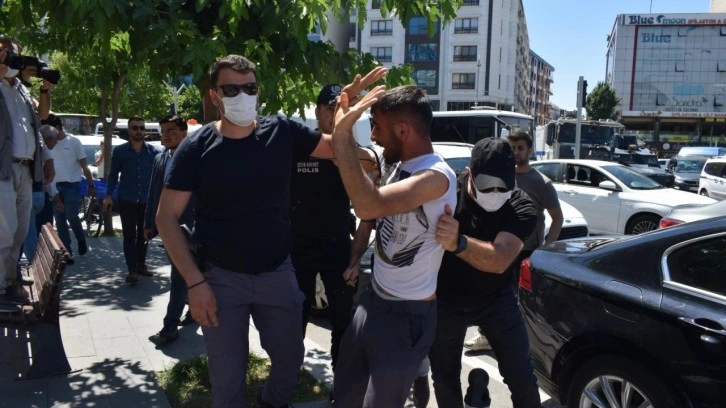 Batman'da, Hakkari protestosuna polis müdahalesi: 3 gözaltı