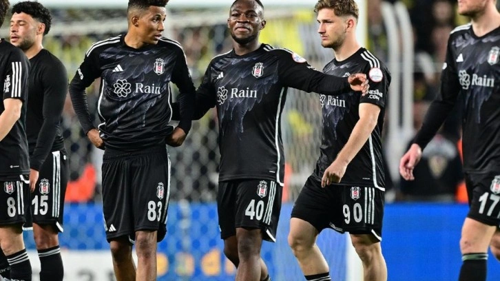Beşiktaş 4 derbinin 4'ünü de kaybetti!