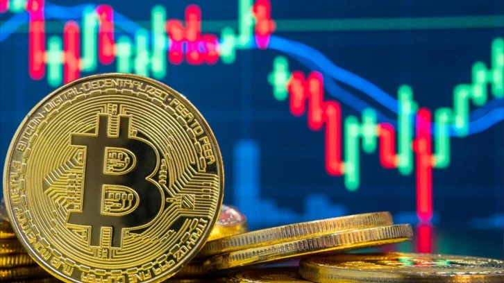 Bitcoin'in fiyatı yaklaşık 2 yılın ardından ilk kez düştü