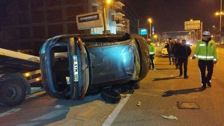 Bursa'da takla atıp, ters döndüler! Kaza sonrası 3 kişi kayıplara karıştı