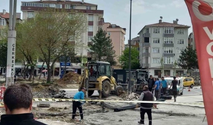 Çerkezköy’de panik anları: Doğalgaz borusunu patlattılar