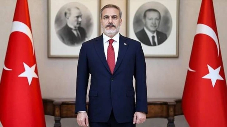 Dışişleri Bakanı Fidan, Ankara’da Diplomasi Akademisi’ni ziyaret etti.