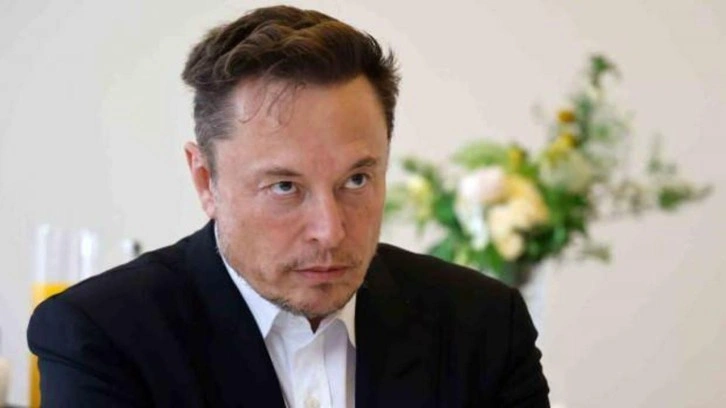 Elon Musk, OpenAI ve CEO'su Sam Altman'a 