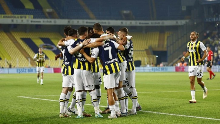 Fenerbahçe, Alanyaspor deplasmanında! 2 eksik...