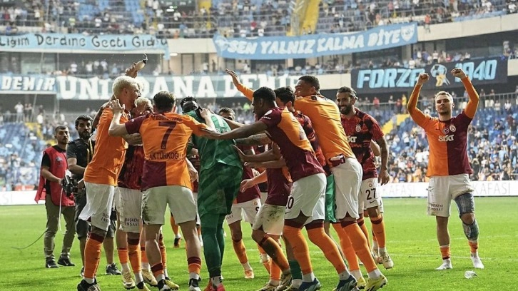 Galatasaray rekorlara doymuyor! Fenerbahçe'yi yakaladılar