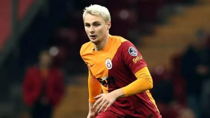 Galatasaray'da transfer harekatı! Nelsson gidiyor, iki stoper geliyor