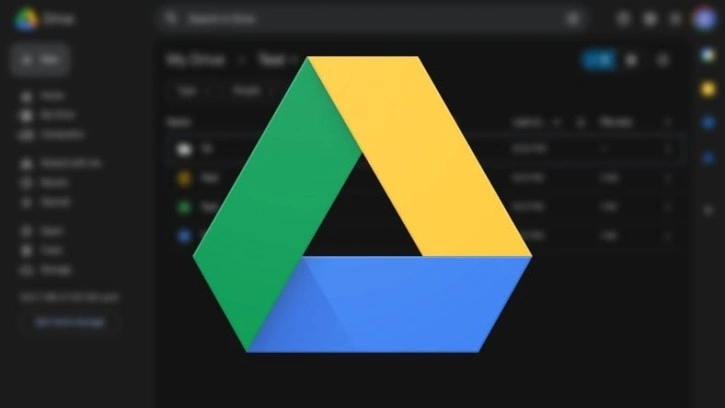 Google Drive'ın Web Sürümüne Karanlık Mod Geliyor