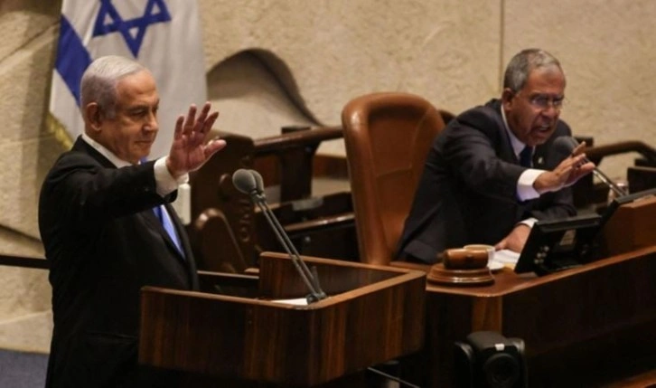 İsrail'de hükümet tartışmalı bütçeyi Meclis'ten geçirdi, sırada yargı reformu var