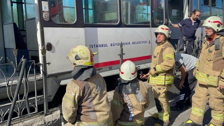 İstanbul'da tramvayda yangın paniği