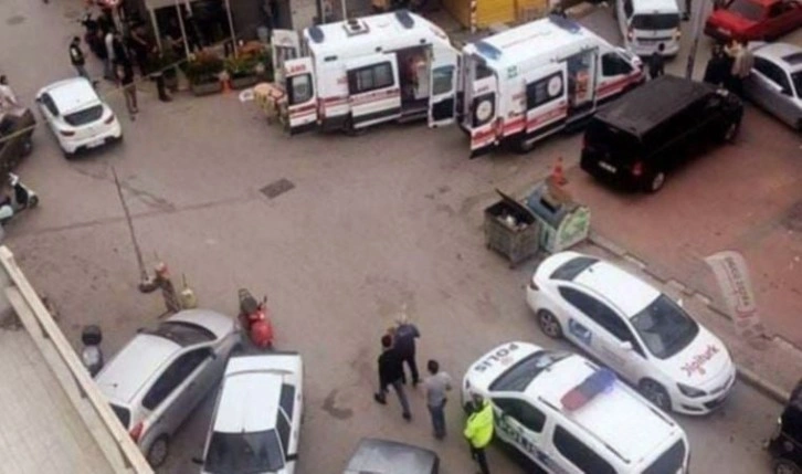 İzmir'de 5 kişinin hayatını kaybettiği silahlı kavgayla ilgili 7 gözaltı!