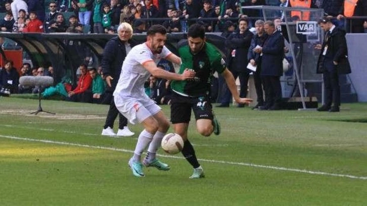 Kocaelispor 3 puanı tek golle aldı