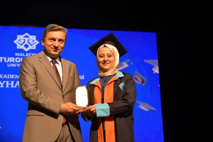 Malatya Turgut Özal Üniversitesi Mezuniyet Töreni