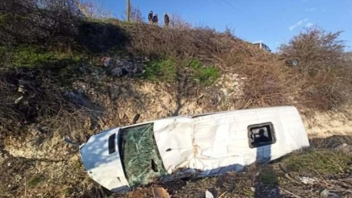 Malatya'da öğrenci servisi dere yatağına devrildi: 5 yaralı