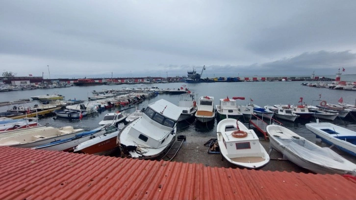 Marmara'da deniz ulaşımına 'poyraz' engeli