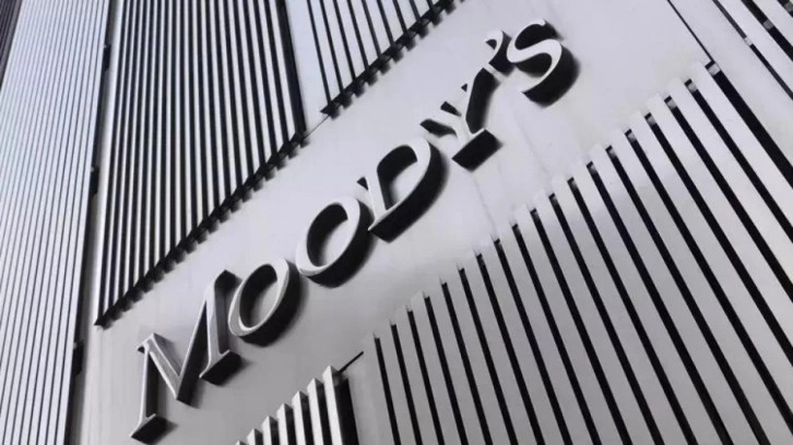 Moody’s’den küresel bankalara kötü haber