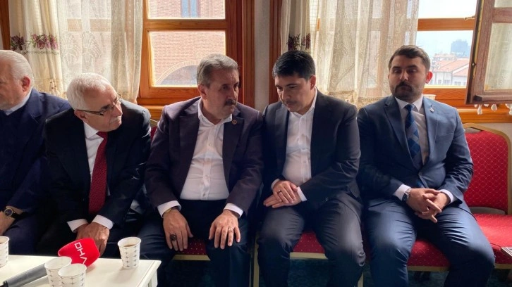 Mustafa Destici, Hasan Doğan'a taziye ziyaretinde bulundu