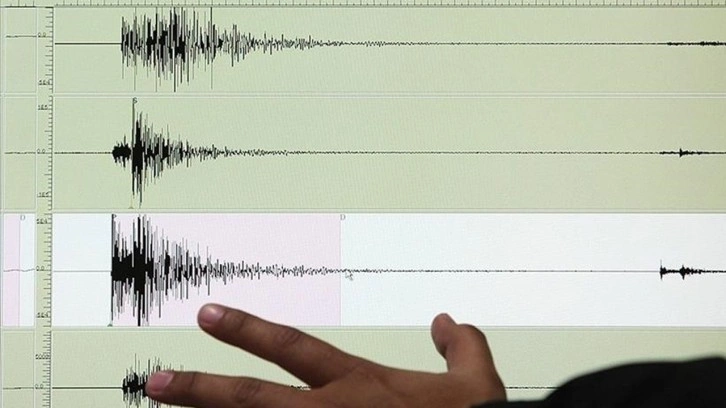 Panik yaratan deprem! AFAD'dan son deprem verileri, şiddeti kaç?
