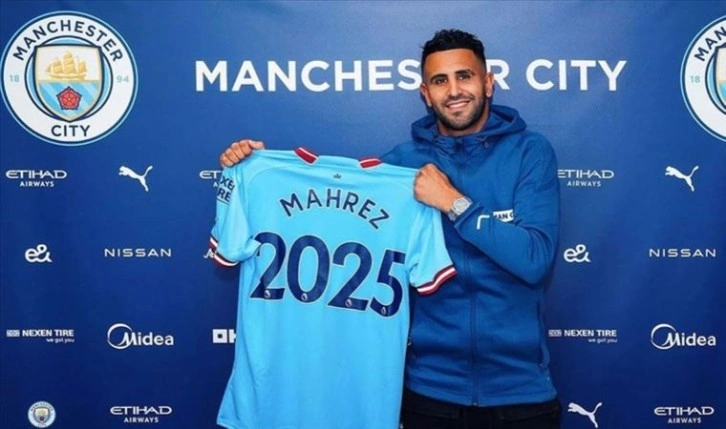 Riyad Mahrez, Manchester City ile 2025'e kadar sözleşme imzaladı
