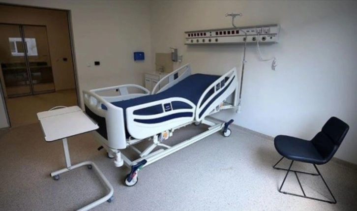 Sağlıkçılardan 'Hastane girişlerine X-ray' önlemine tepki: 'Önce sistemi düzeltin