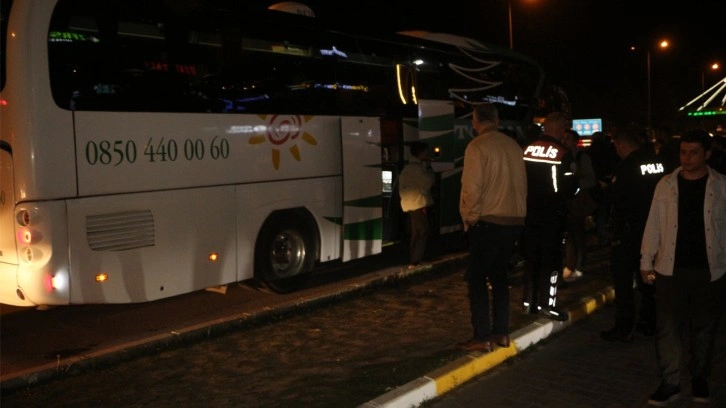 Şanlıurfa-Samsun otobüsünde korku dolu anlar. Kırık soda şişesi ile yolcu otobüsünü rehin aldı