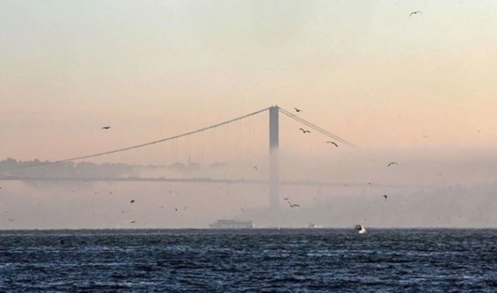 Son Dakika: İstanbul Boğazı'nda gemi trafiği askıya alındı
