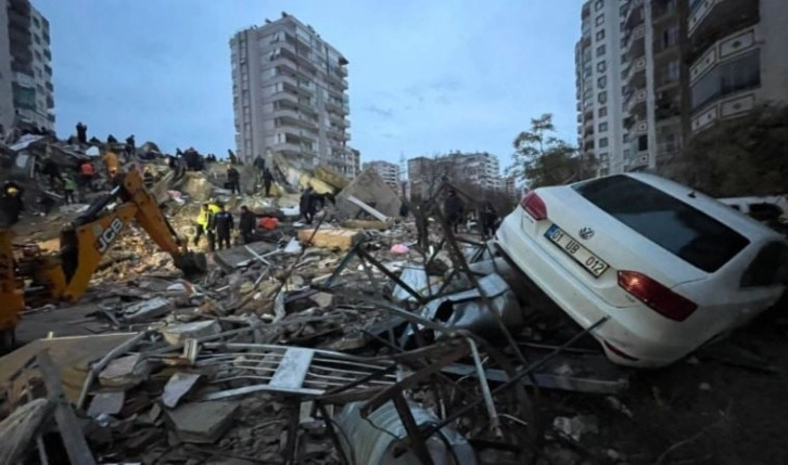 Son Dakika... Kahramanmaraş'taki depremin ardından Adana'da son durum