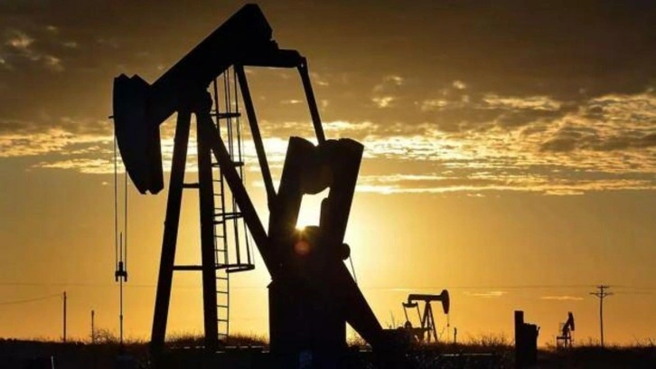 Suudi Arabistan'dan petrol üretimi kararı