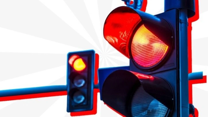 Trafik Işıklarında Kırmızı Işık Neden Uzun Yanıyor?