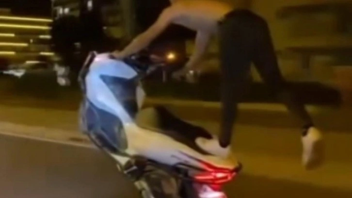 Trafikte motosiklet üzerinde akrobatik hareketler yaptı: Psikiyatriye sevk edildi