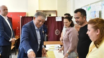 11. Cumhurbaşkanı Abdullah Gül, oyunu Beykoz'da kullandı