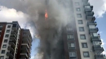 12 katlı apartmanın dış cephesi bir anda cayır cayır yanmaya başladı