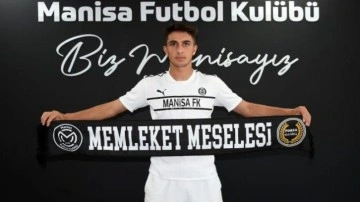 17 yaşındaki Fırat Sarı Manisa FK'da