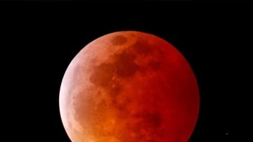 2025'e Kadarki Son Kanlı Ay Tutulması Yarın Gerçekleşecek!