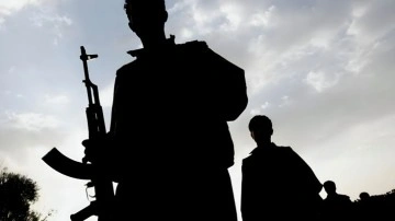 3 PKK’lı terörist daha güvenlik güçlerine teslim oldu