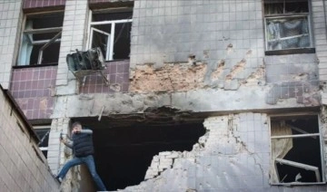 4 killed, 9 injured during Russian strikes in Ukraine, including capital Kyiv
