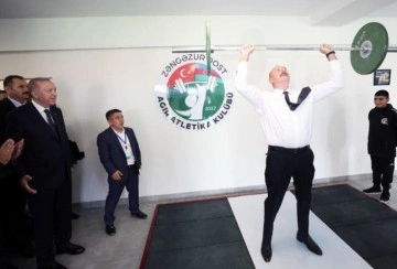 60'lık Aliyev halter kaldırdı, Cumhurbaşkanı Erdoğan şaşkınlıkla izledi
