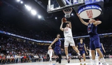 A Milli Erkek Basketbol Takımı Sırbistan'a 79-72 mağlup oldu