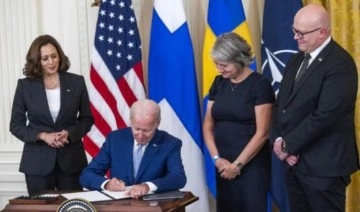 ABD Başkanı Joe Biden, Finlandiya ve İsveç'in NATO'ya katılımına onay veren belgeleri imza