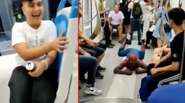 Acemi "Örümcek Adam"ın tramvaydaki gösterisi, yolcuları gülme krizine soktu
