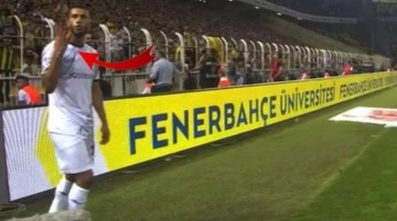 Adana Demirsporlu Belhanda'dan Kadıköy'de Fenerbahçe taraftarına olay hareket