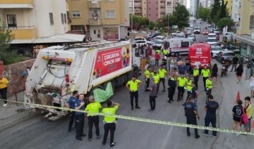 Adana'da çöp kamyonun altında kalan çocuk yaşamını yitirdi