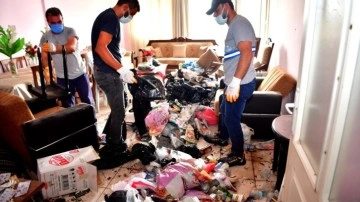 Adana'da evden çıkanlar şoke etti! Binayı böcekler istila etmişti