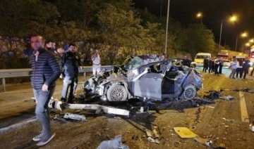 Adana'da feci kaza: 2 ölü, 9 yaralı