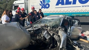Adana'da feci kaza: Anne öldü, oğlu yaralandı!